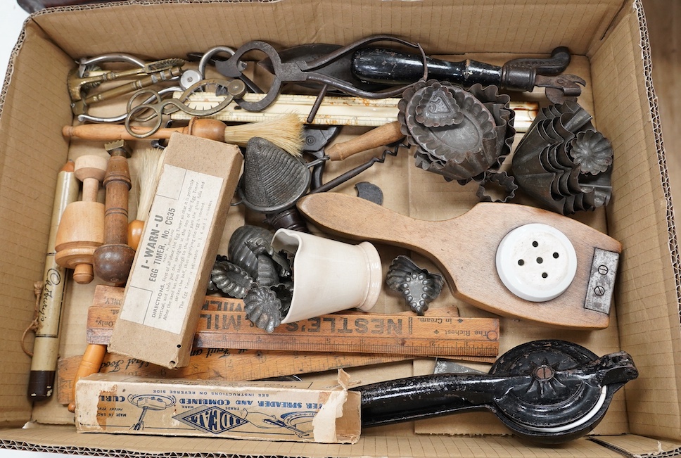 A quantity of Victorian and later kitchenalia. Condition - fair